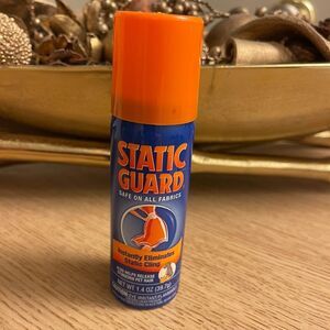 Instantly Eliminates Static Cling